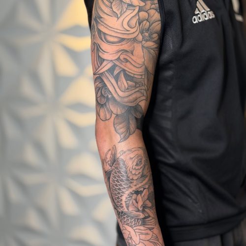 tatouage japonais demon koi fish