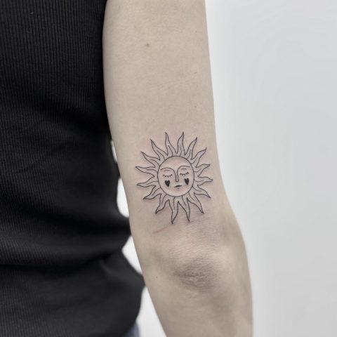 tatouage soleil