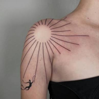 tatouage soleil noir
