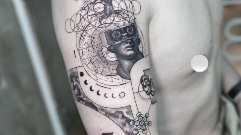 tatouage graphique haut bras